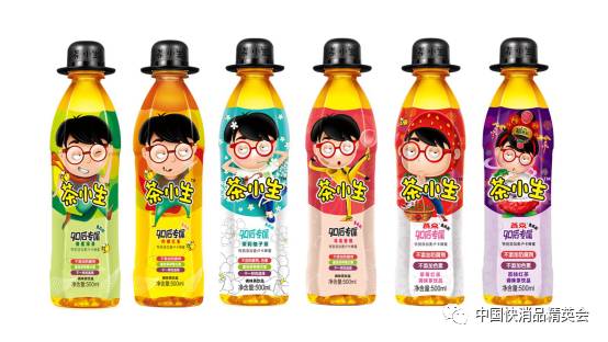 三招搞定95后，果茶雙雄并立 南茶π北小生，隱現(xiàn)可口可樂(lè)與百事可樂(lè)格局